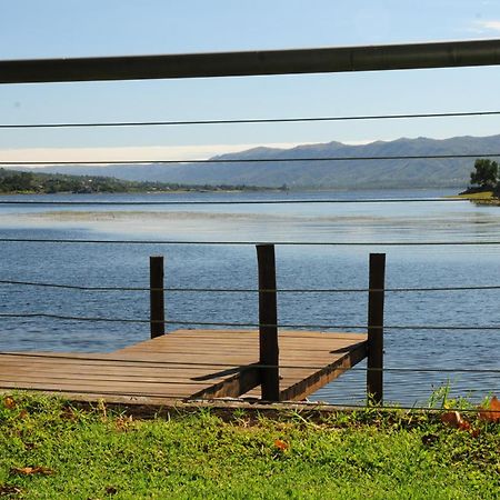 Hostal De La Costa Villa Carlos Paz Esterno foto