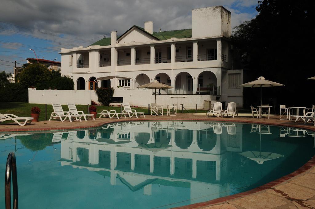 Hostal De La Costa Villa Carlos Paz Esterno foto