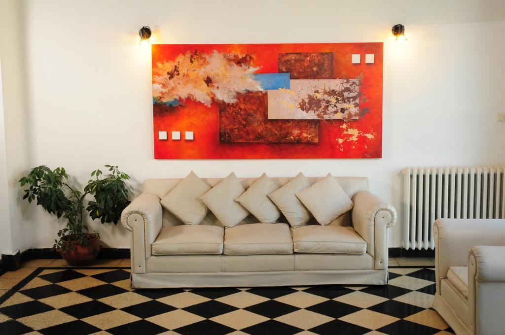 Hostal De La Costa Villa Carlos Paz Esterno foto