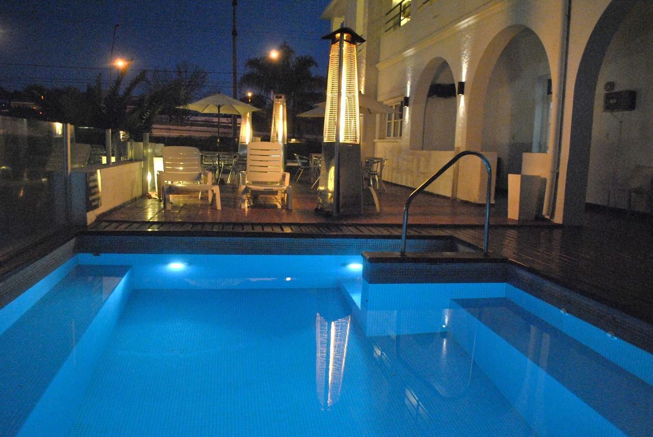 Hostal De La Costa Villa Carlos Paz Esterno foto